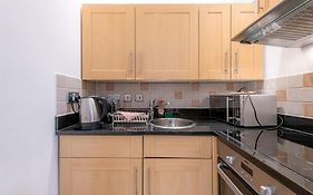 17 Hertford Street Aparthotel 3*